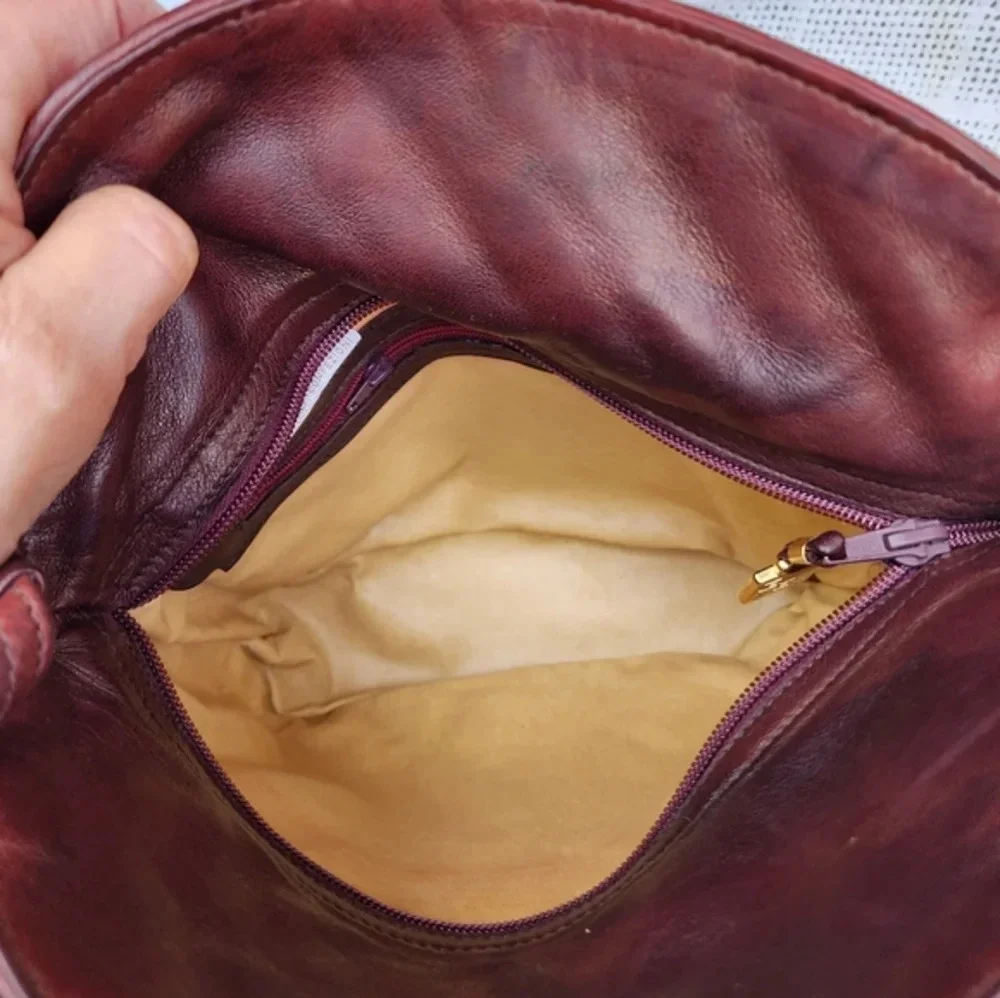 Vintage GBC Wine leather shoulderbag‎